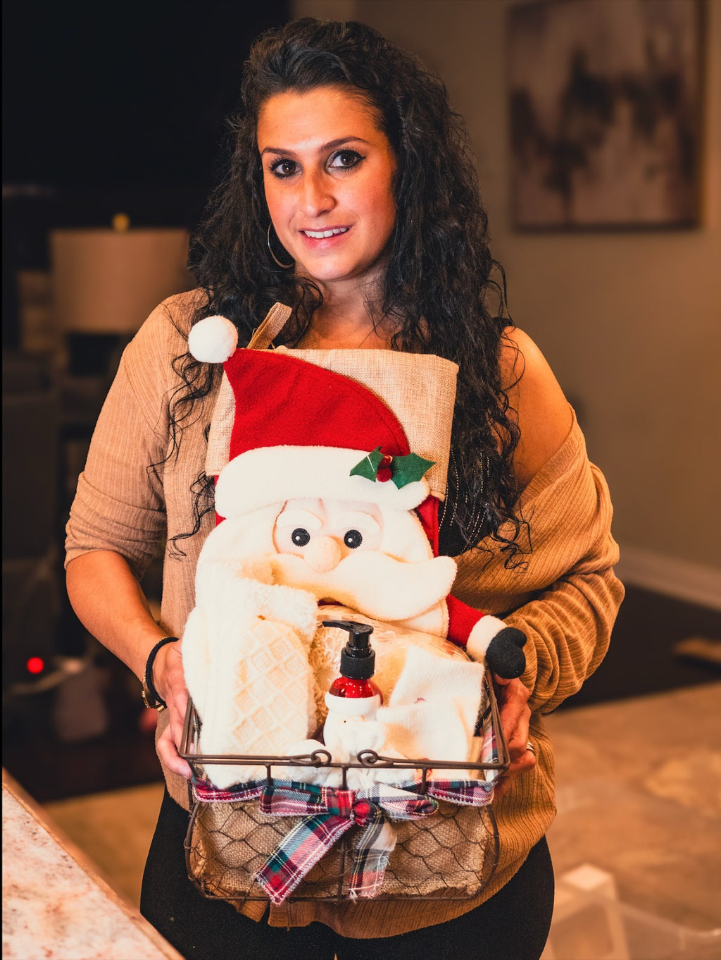 Cozy Santa Spa Gift Basket (Personalize the Santa stocking with a name of your choice!)