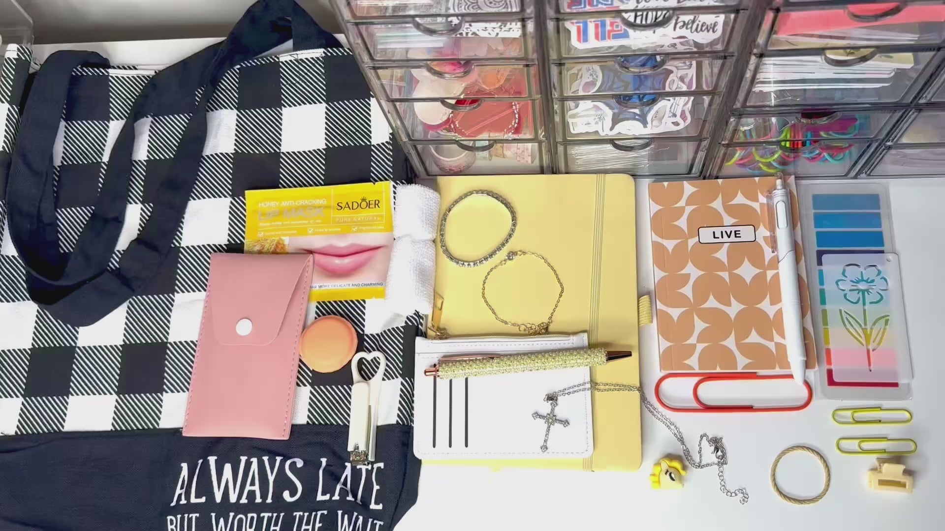 Mystery Gift Box – 15-Item Color-Themed Bundle